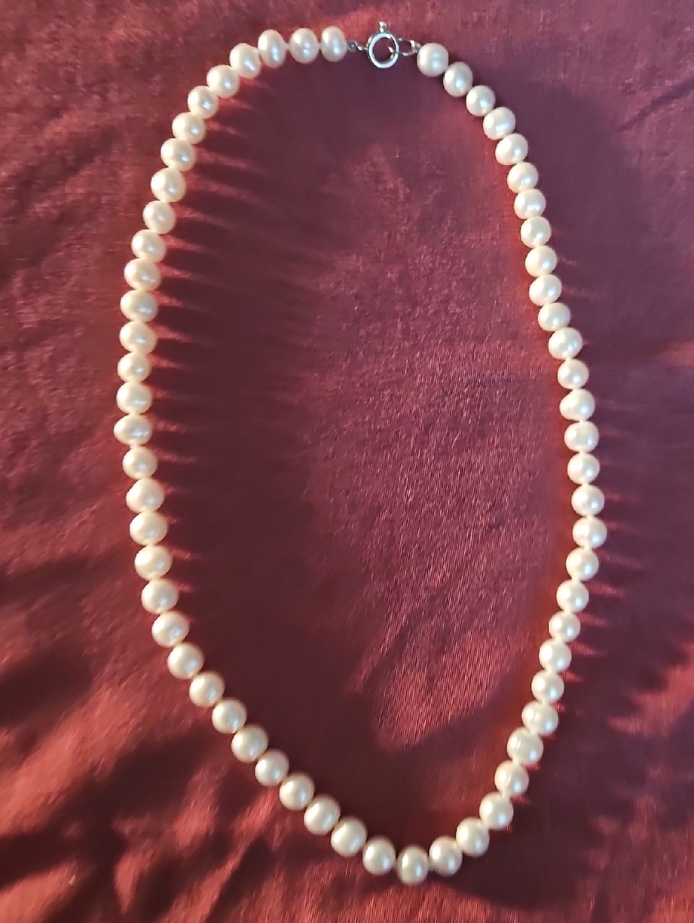 Classic White Pearl Necklace - Elegant Women's Jewelry